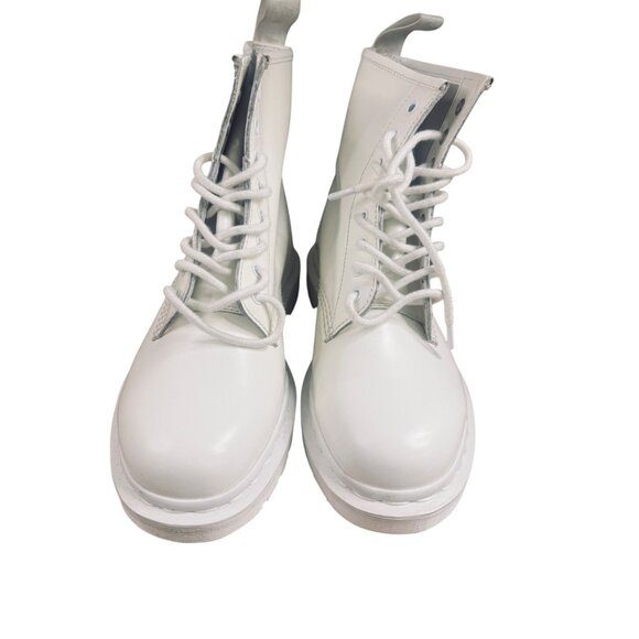 Dr. Martens White 1460 Lace-Up Leather Combat Boots Women's 10 Men's 8 - Picture 3 of 16